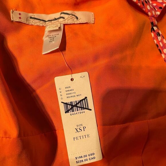 New Anthropologie HUTCH Flutter Wrap Midi Dress
Retail $198 NWT size SP,XSP,LP - Picture 12 of 15